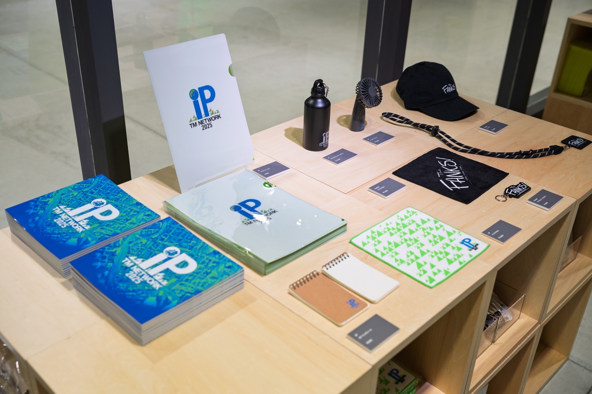 『TM NETWORK 2025 IP』（写真提供：Ginza Sony Park）