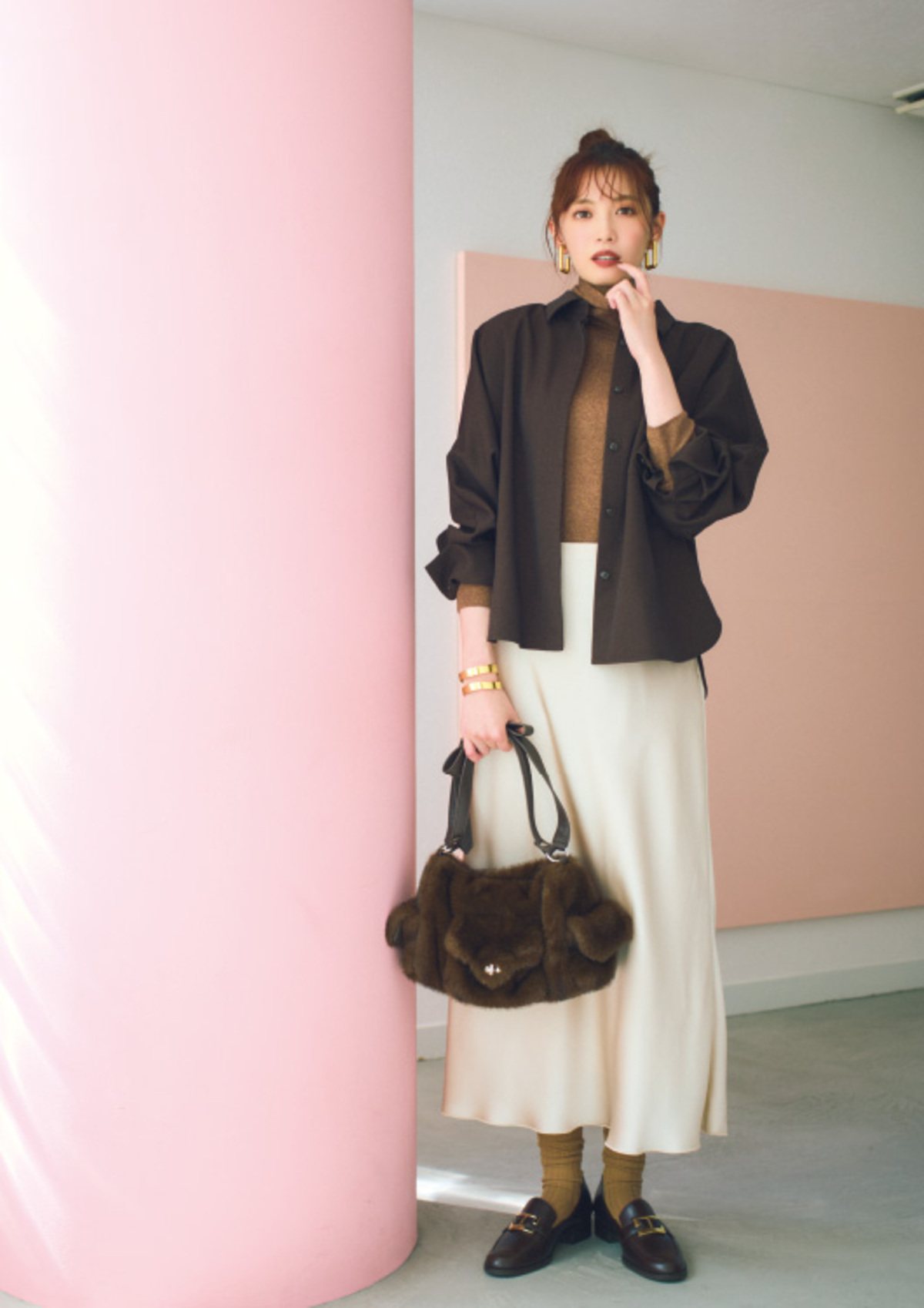 髙地優吾、小林由依が表紙『andGIRL』秋号の画像