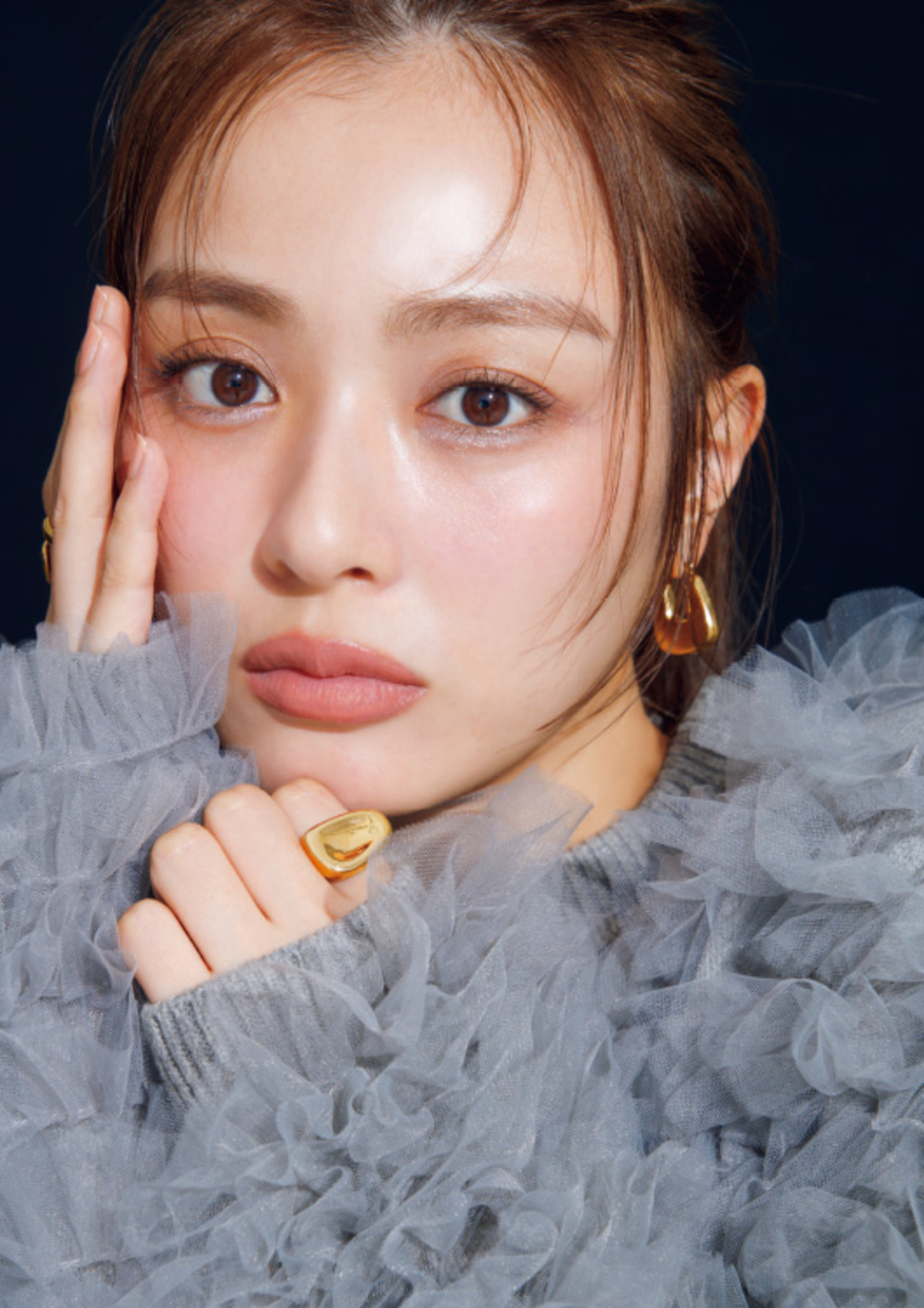 髙地優吾、小林由依が表紙『andGIRL』秋号の画像