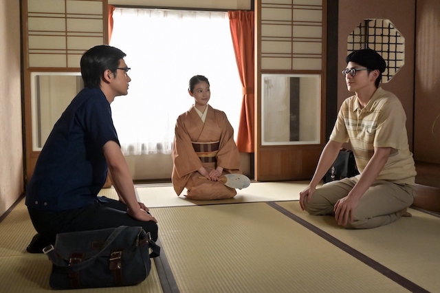 『あんぱん』第114話、手嶌治虫が柳井家にの画像