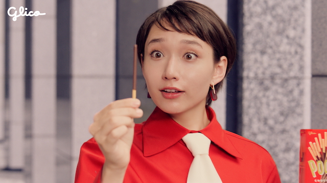 新テレビCM『ポッキーの革命』篇より