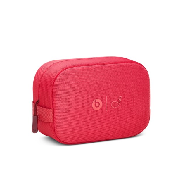 BeatsとJENNIEのコラボヘッドホン発売 ルビーレッドにリボンが