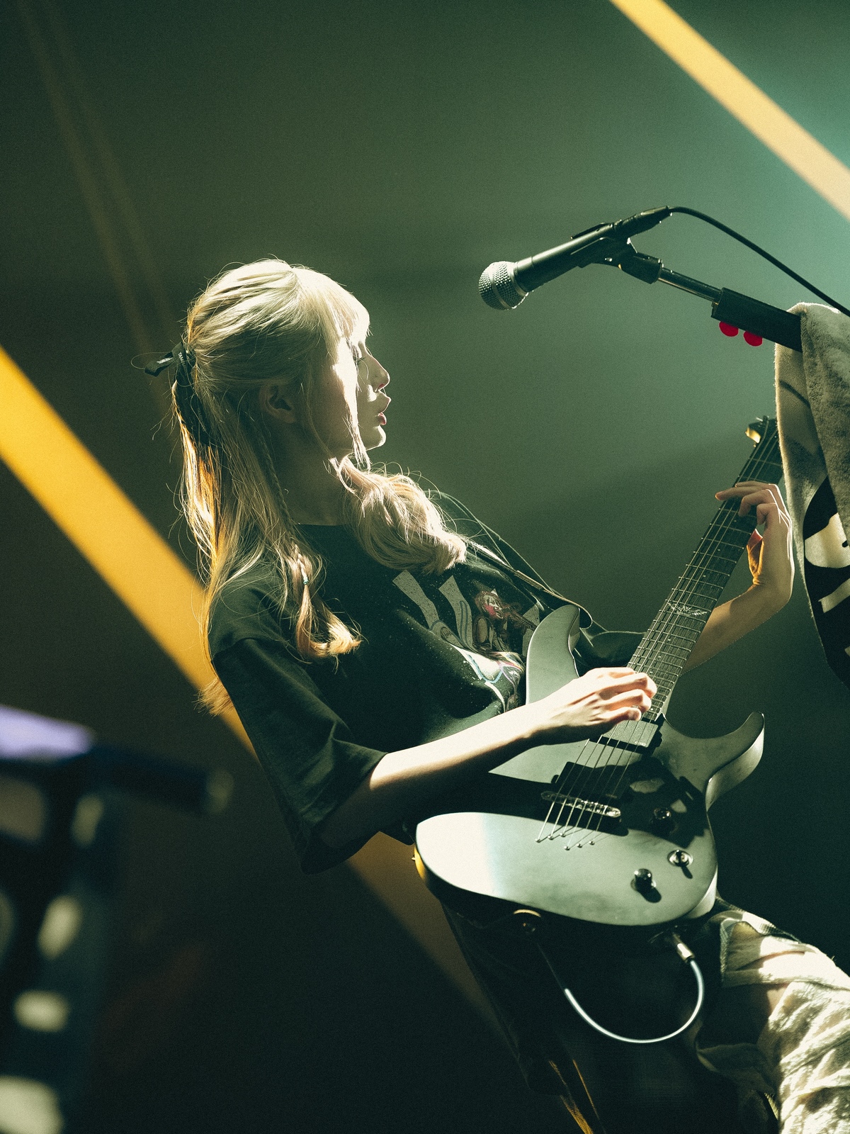 NEK!ライブ写真(撮影=Seijiro Nishimi)