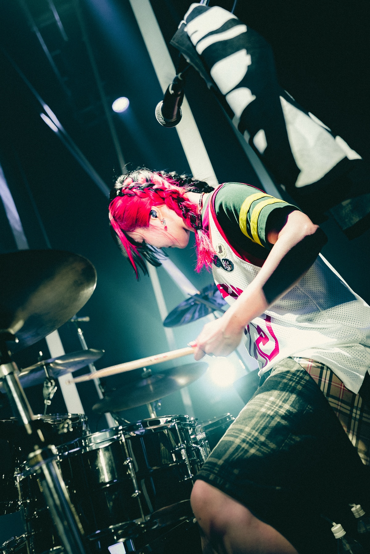 NEK!ライブ写真(撮影=Seijiro Nishimi)