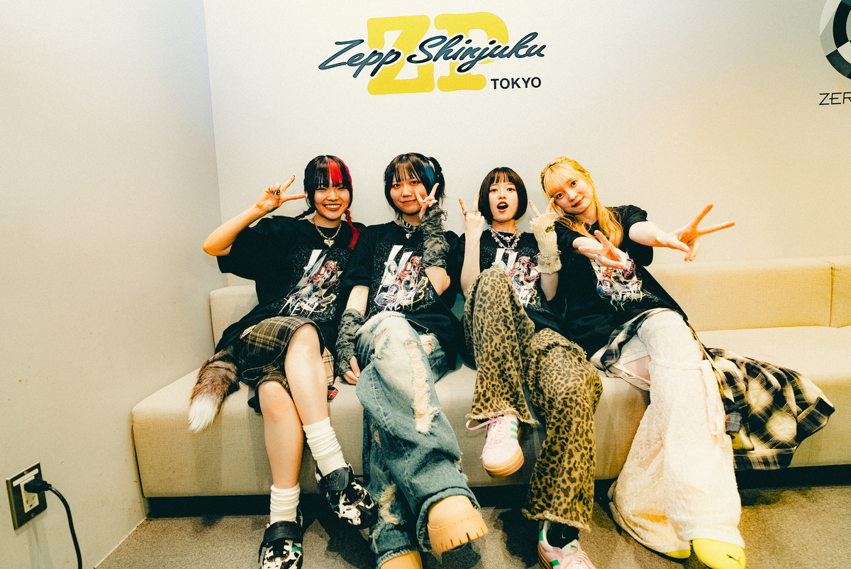 NEK!ライブ写真(撮影=Seijiro Nishimi)