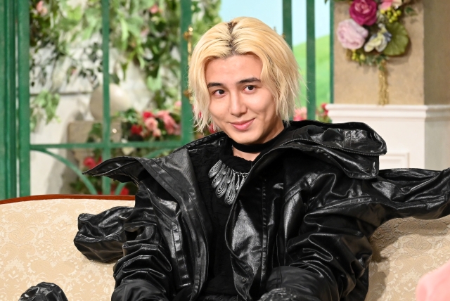 藤井 風 9月8日放送『徹子の部屋』場面写真