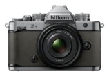 『ニコン Z f』に待望の新色シルバーが登場の画像