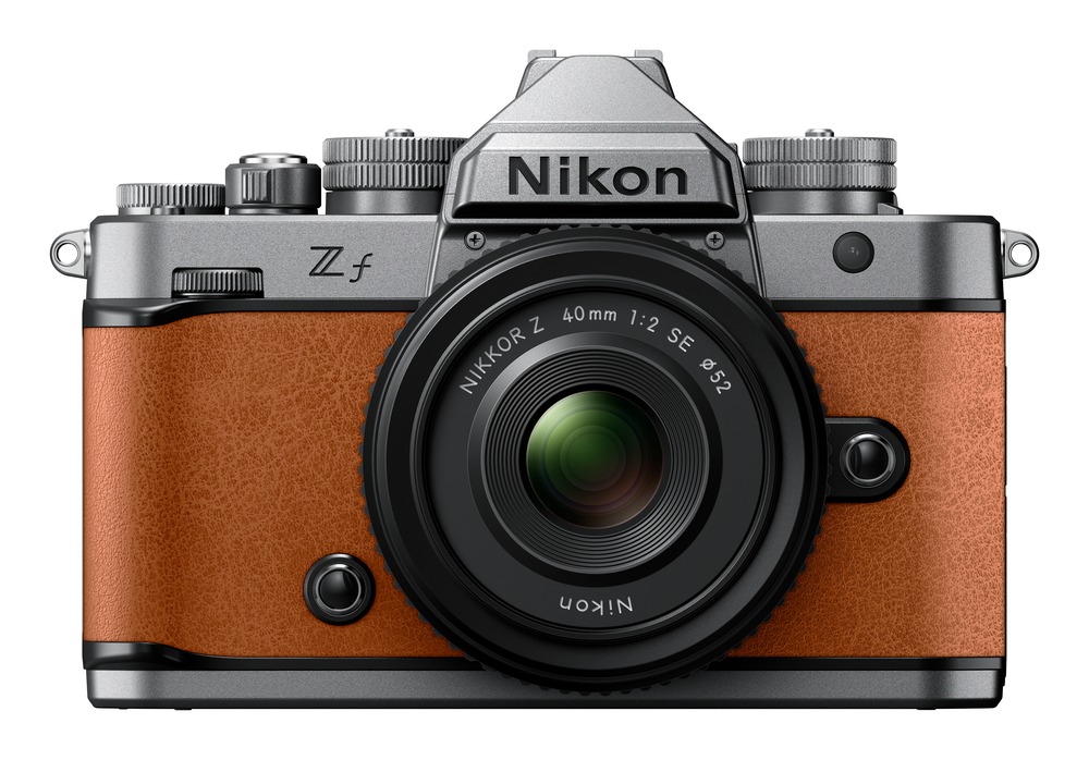 『ニコン Z f』に待望の新色シルバーが登場の画像