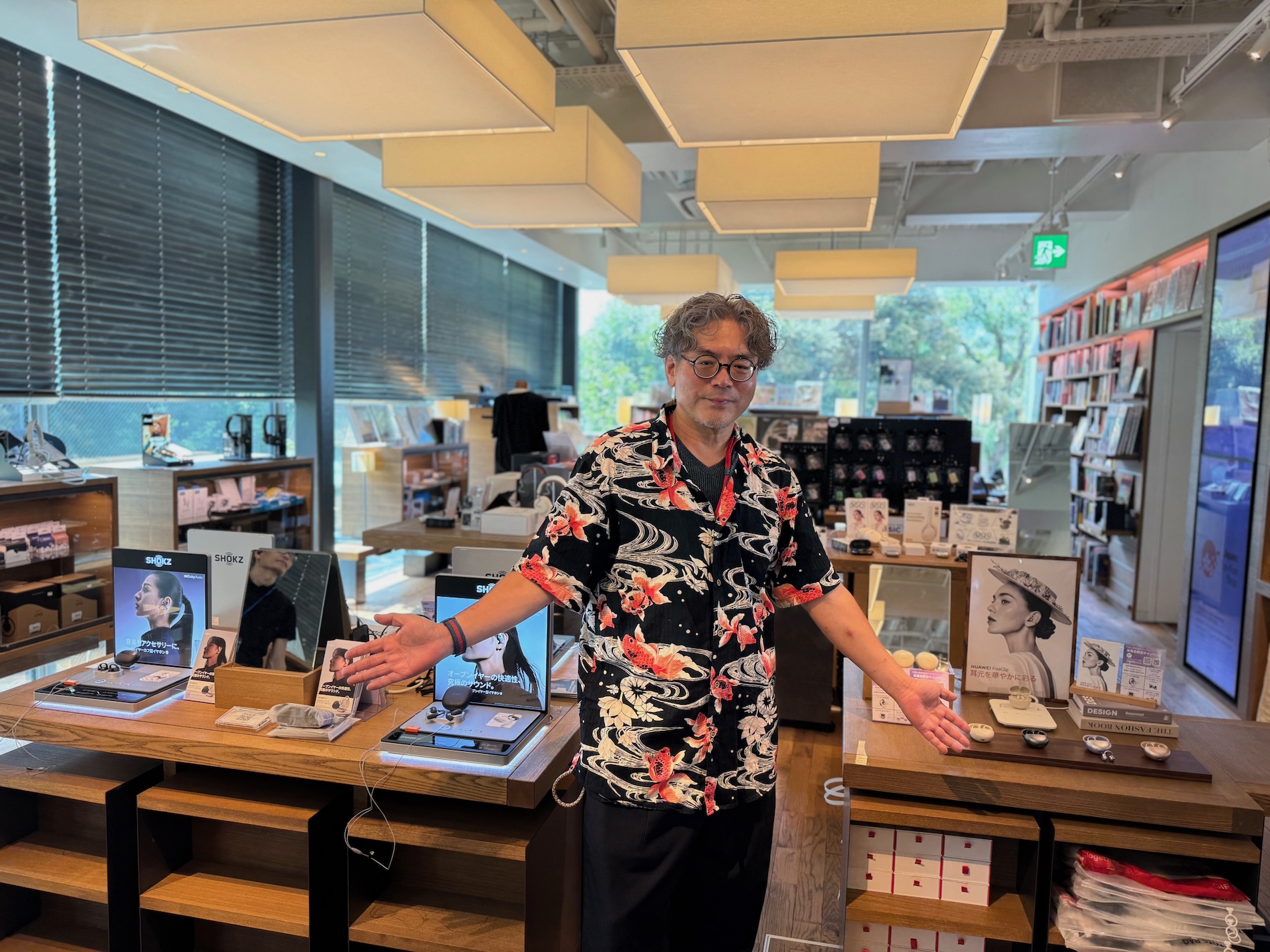 これから注目「イヤーカフ型イヤホン」