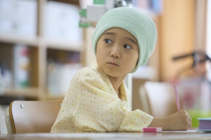 『放課後カルテ 2025秋』に泉谷星奈ら