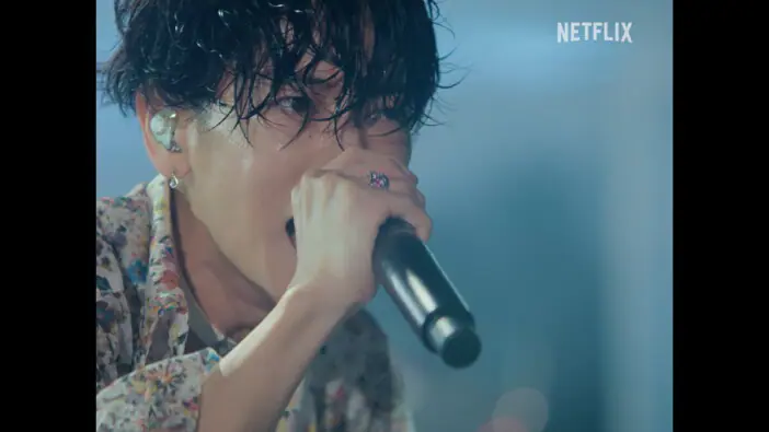 Netflixシリーズ『グラスハート』劇中バンド TENBLANK＆OVER CHROME