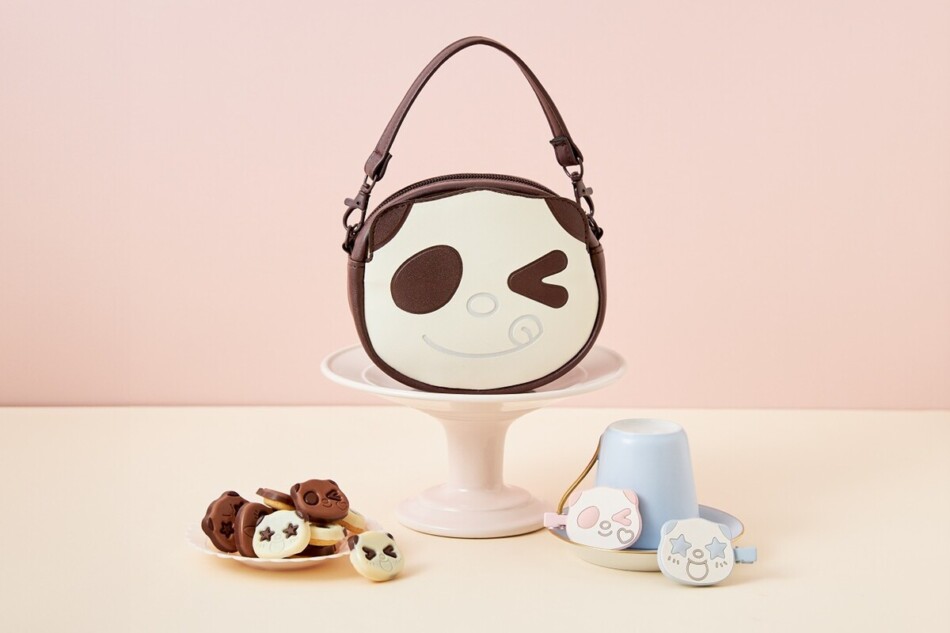 さくさくぱんだ、バッグにちょこん フェイスポーチ＆ヘアクリップ付き