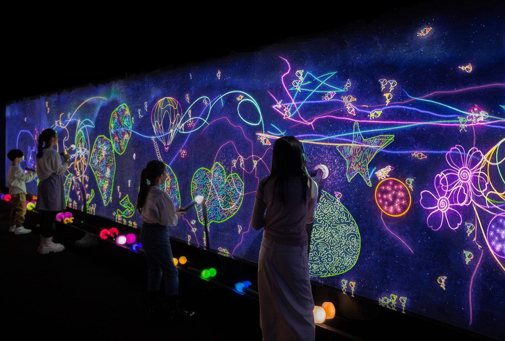 こびとが住まう宇宙の窓