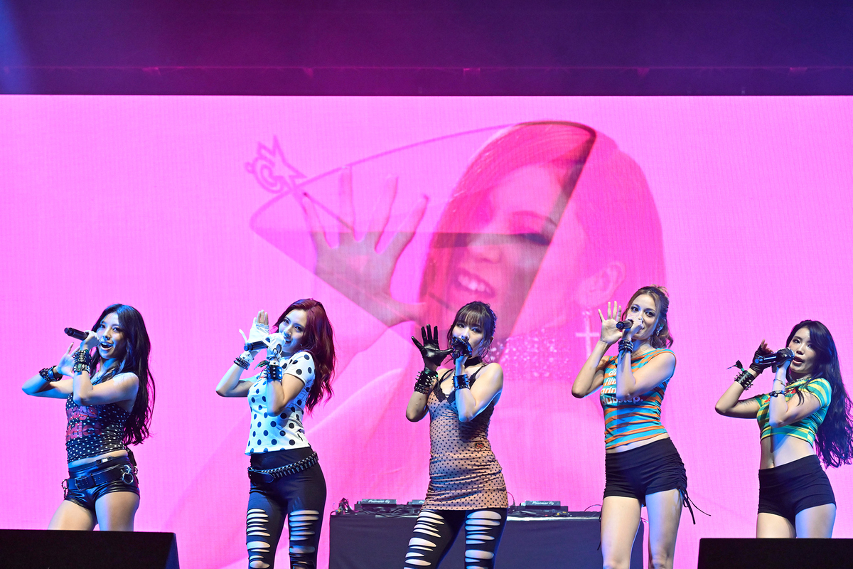 世界で愛されるf5veを目指しての画像