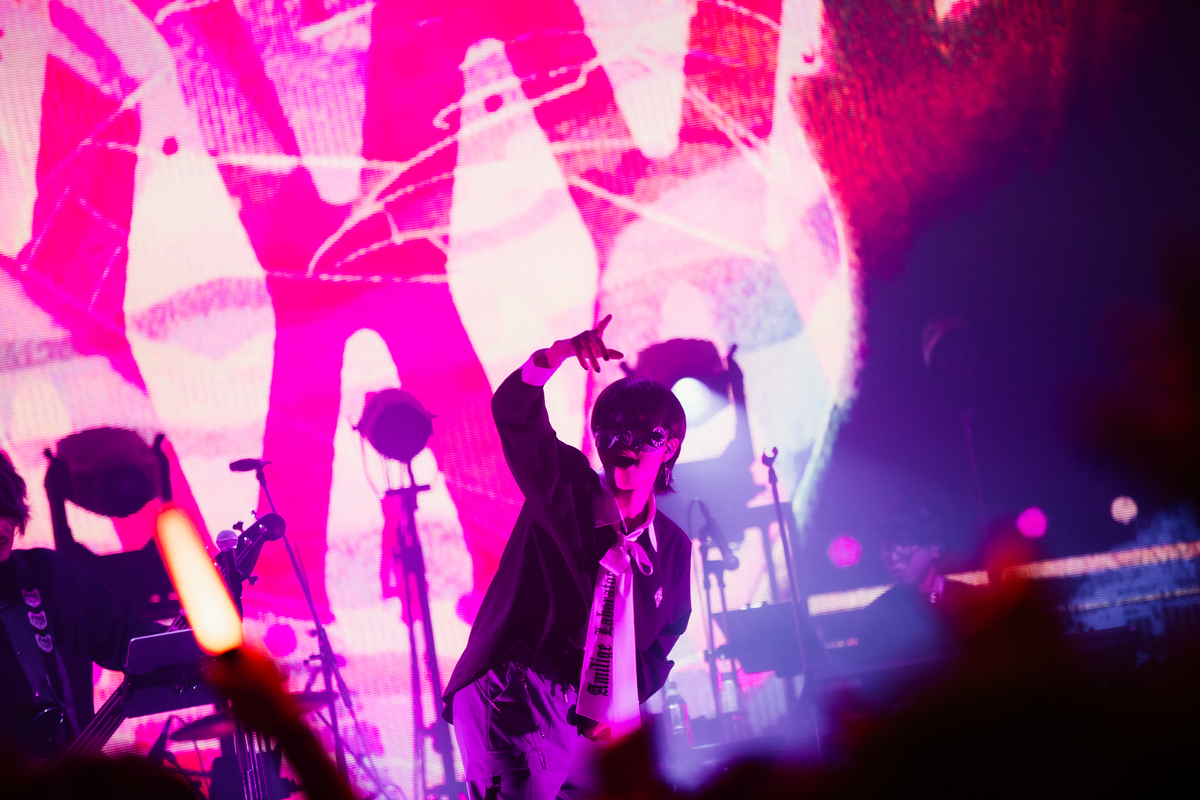 『FAVOY』ライブ写真