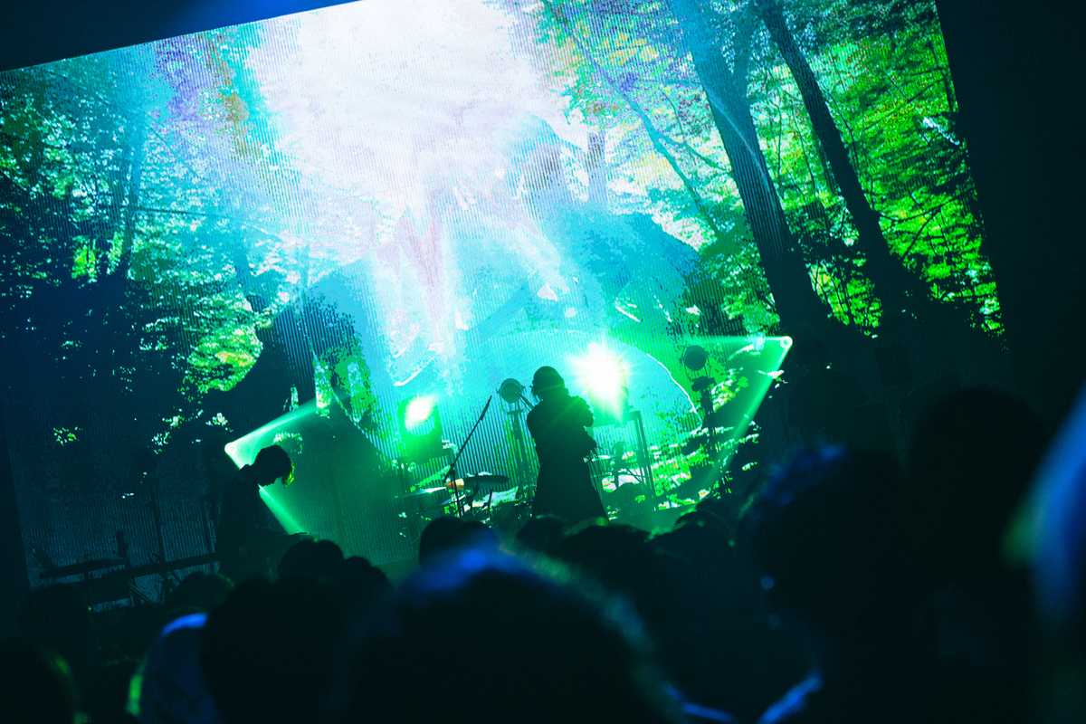 『FAVOY』ライブ写真