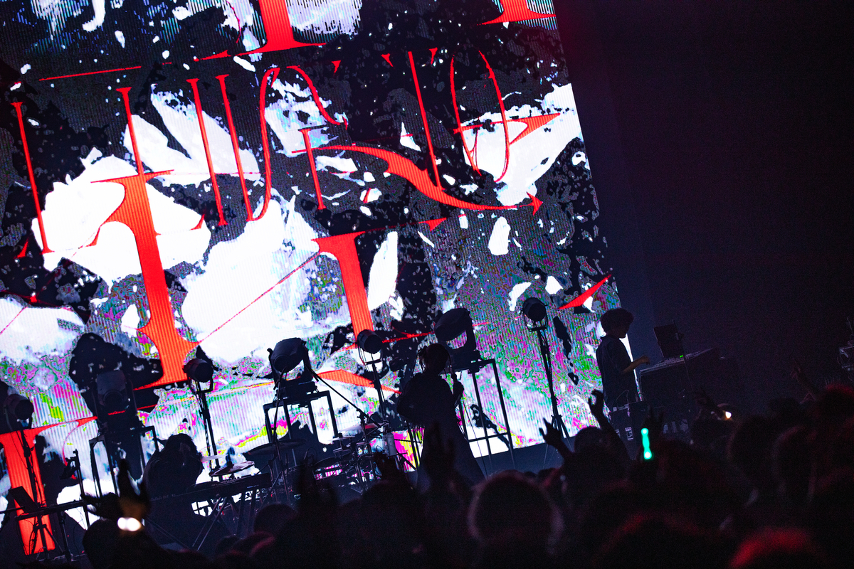 『FAVOY』ライブ写真