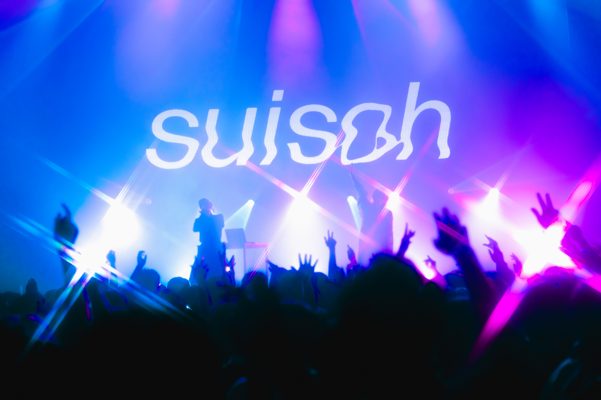 『FAVOY』ライブ写真