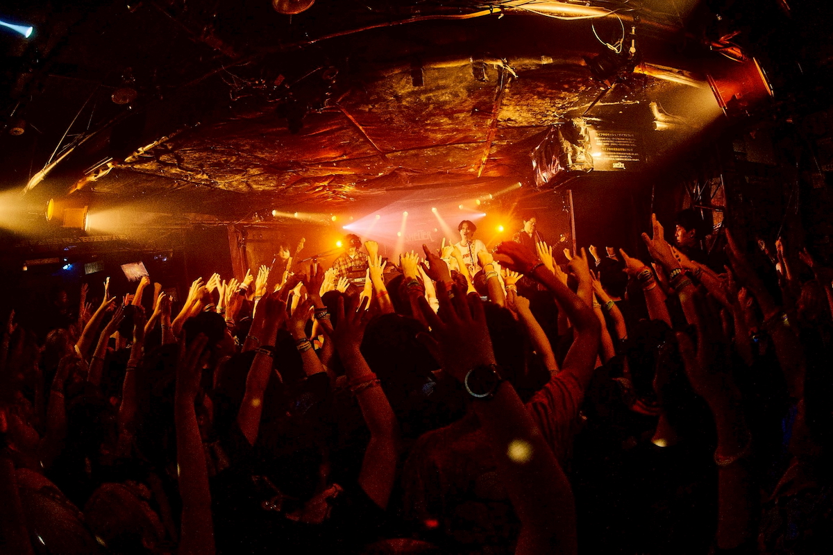 マカロニえんぴつ（撮影＝酒井ダイスケ）