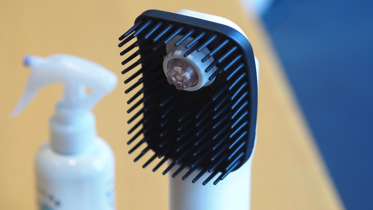 牛乳石鹸が開発した家電『SUSUGU』