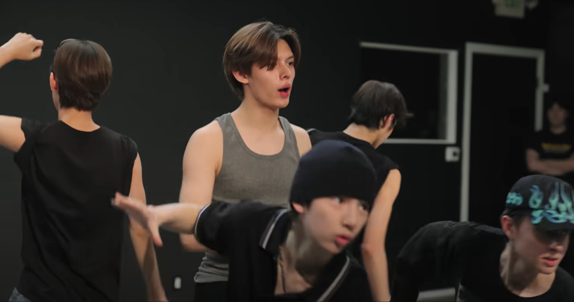 CORTIS (P)&(C) BIGHIT MUSIC