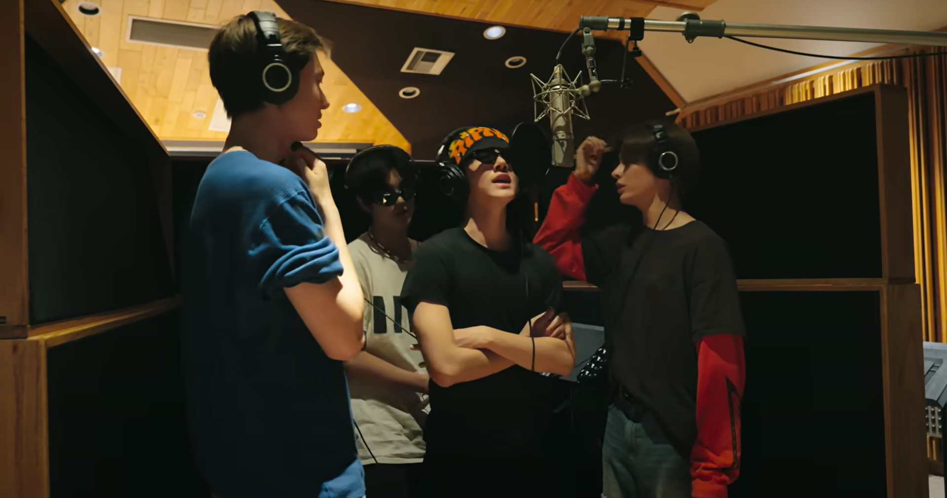 CORTIS (P)&(C) BIGHIT MUSIC