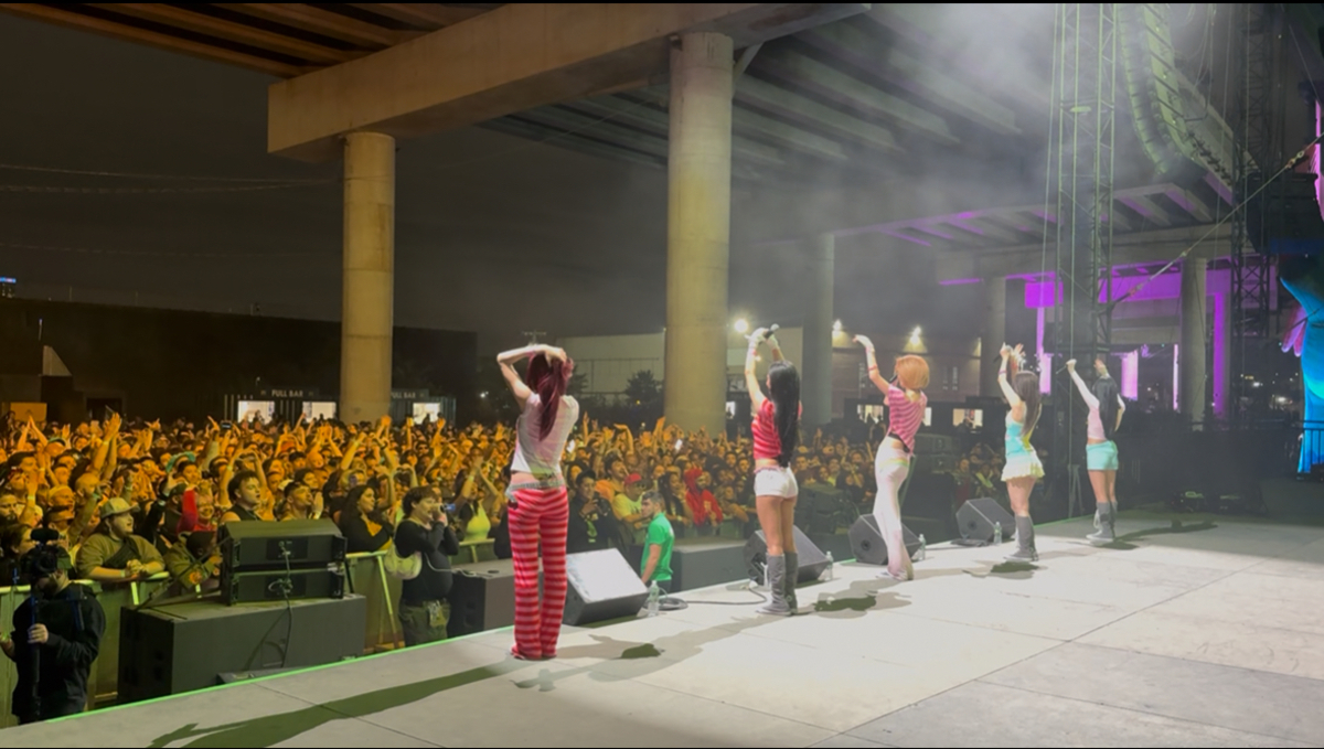 世界で愛されるf5veを目指しての画像