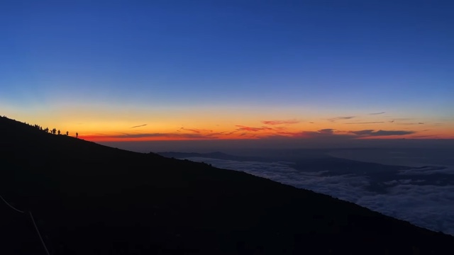 旅系YouTuberが公開した富士山9合目にある山小屋の舞台裏