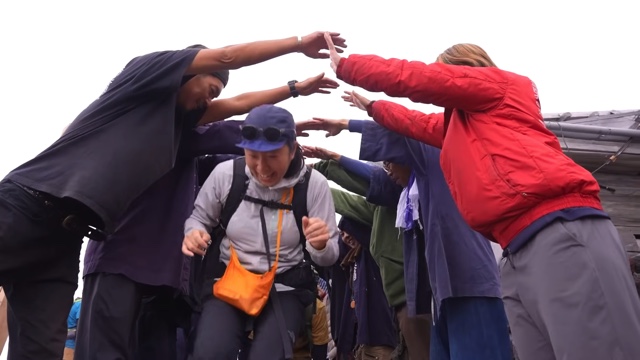 旅系YouTuberが公開した富士山9合目にある山小屋の舞台裏