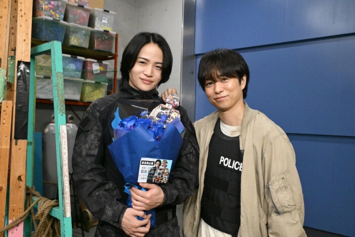 『放送局占拠』菊池風磨クランクアップ