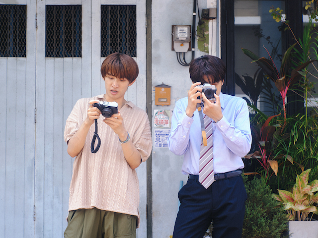 『（LOVE SONG）』オフショットの画像