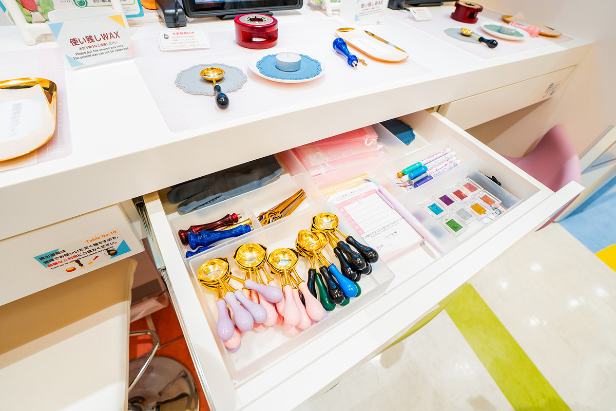 初音ミクのシーリングスタンプが発売の画像