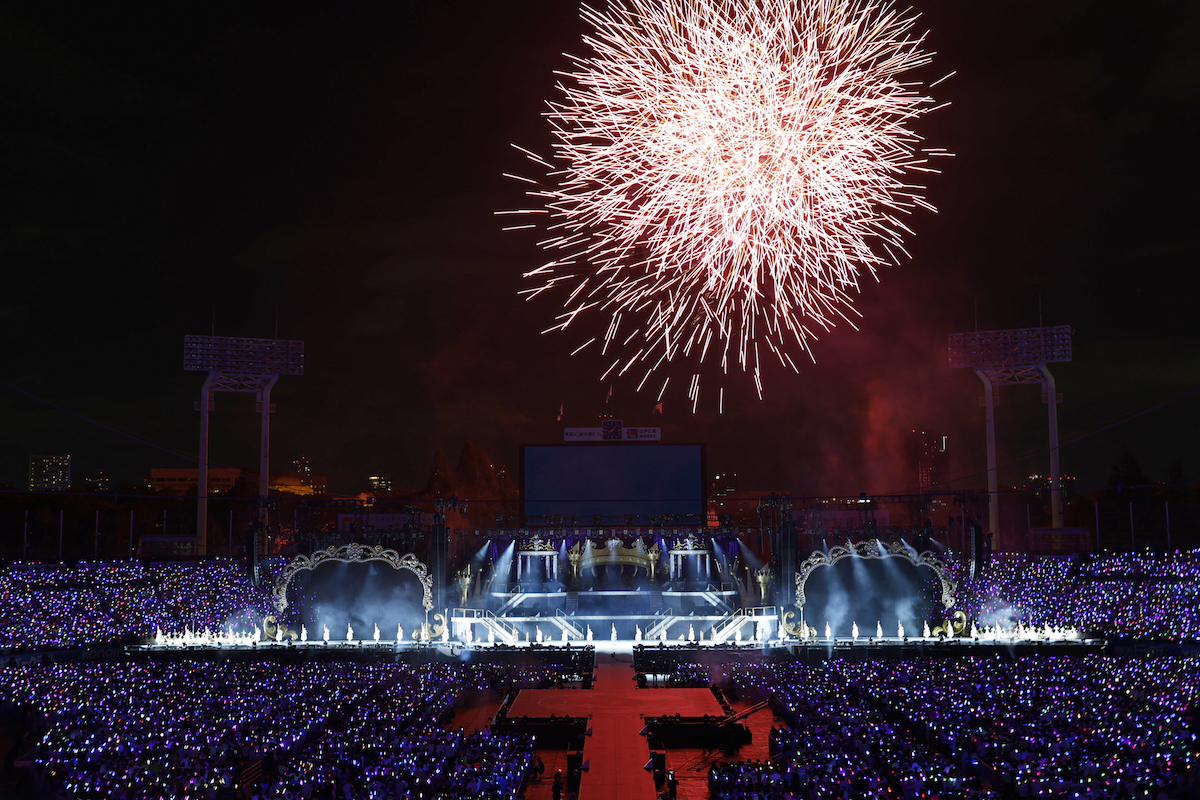 『真夏の全国ツアー2025』（撮影＝鈴木健太（KENTA Inc.））