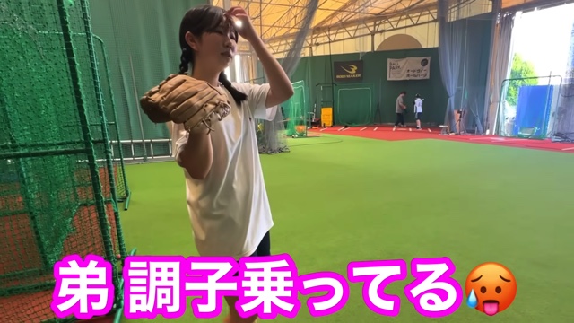 イップスに悩む女子高生ピッチャーの投球