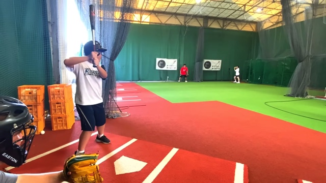 イップスに悩む女子高生ピッチャーの投球