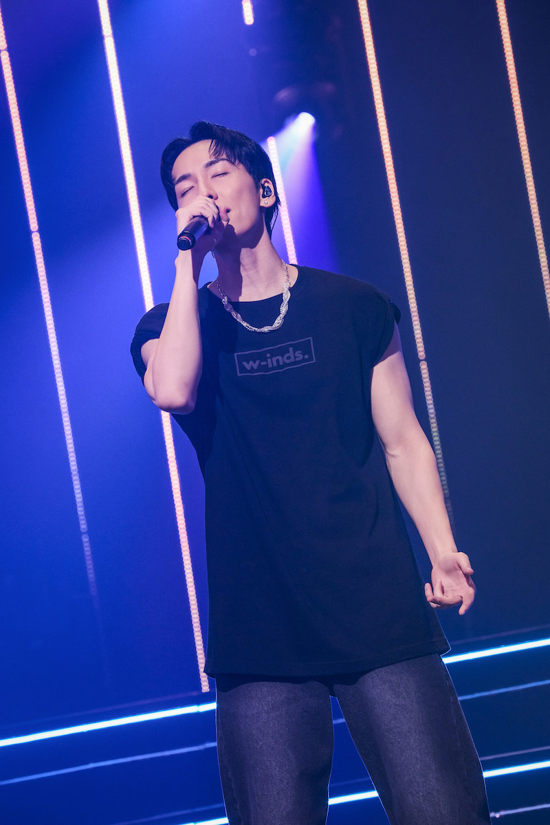『w-inds. LIVE TOUR 2025 “Rewind to winderlust”』（撮影＝宮脇進）
