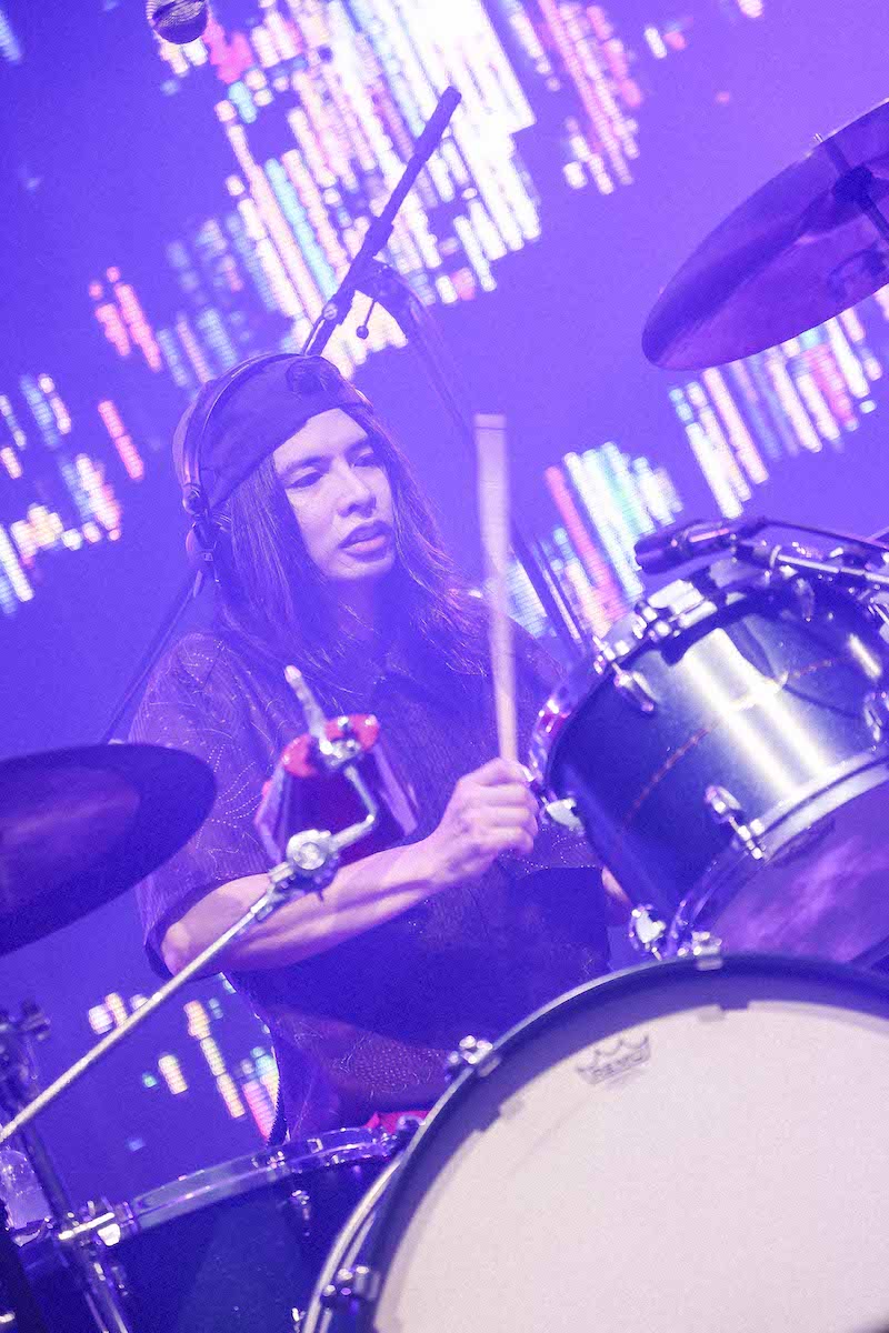 『ONE MAN TOUR “LOVE BUZZ Tour”』（撮影＝森好弘）