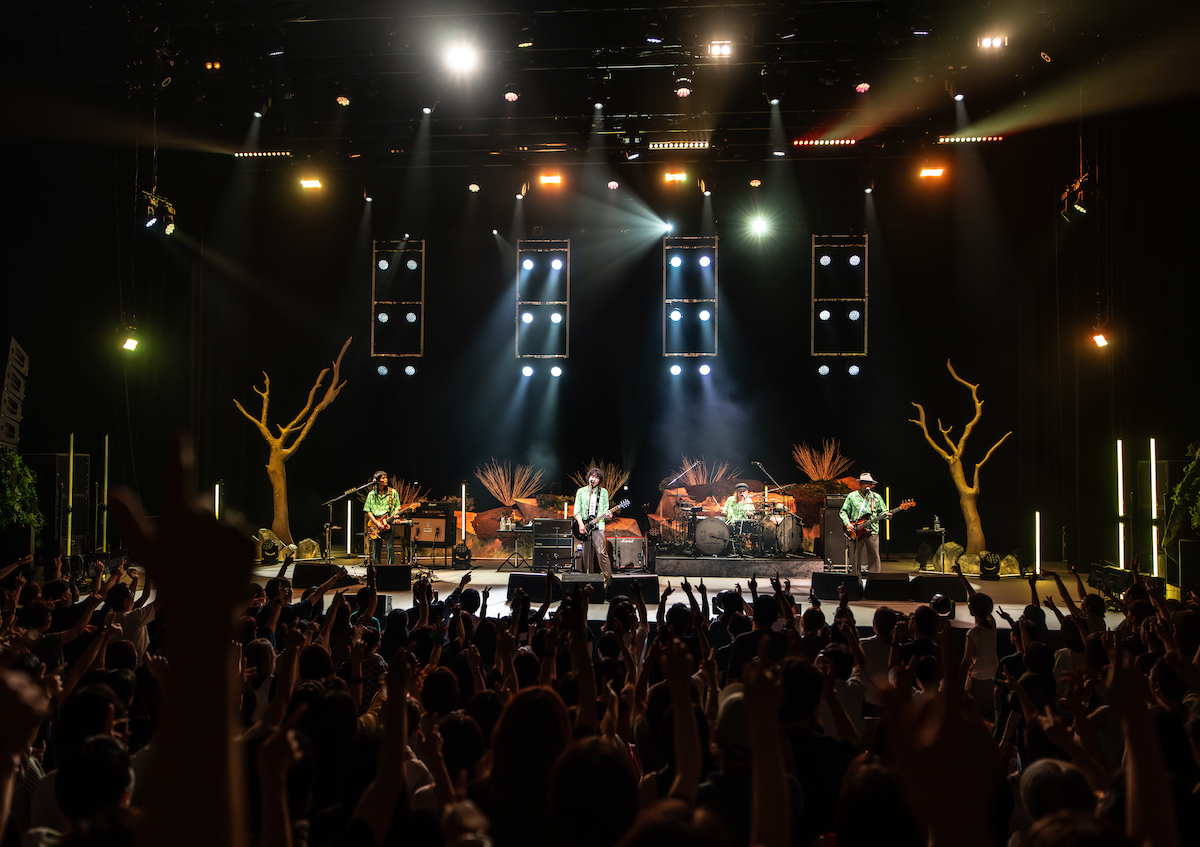 『斉藤和義 LIVE TOUR 2025 “DOUBLE SETLIST” ～カモシカとオオカミ～』