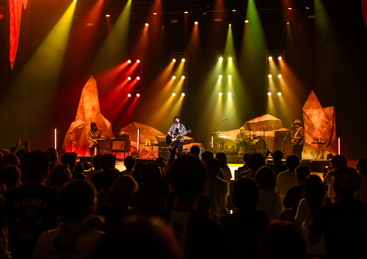 『斉藤和義 LIVE TOUR 2025 “DOUBLE SETLIST” ～カモシカとオオカミ～』