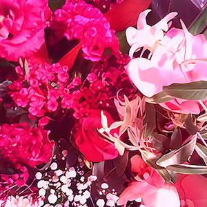 「甘い吐息を震わせて」