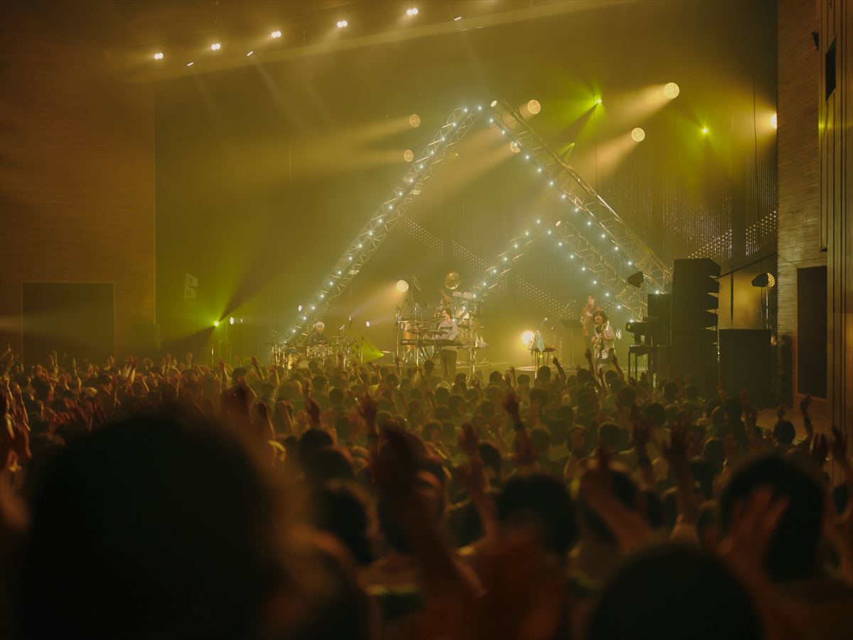 『Omoinotake ONE MAN TOUR 2012-2025 "Shinka"』島根公演より