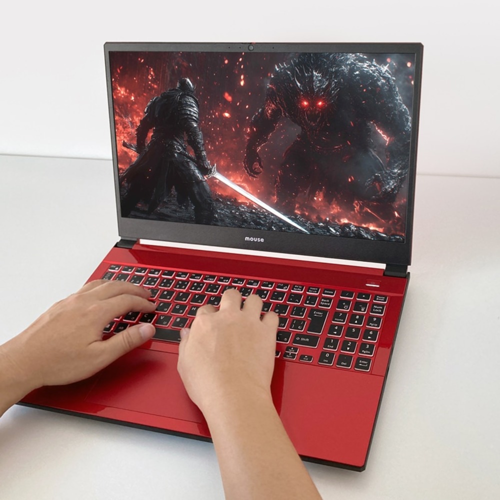 『G TUNE P5』使用イメージ