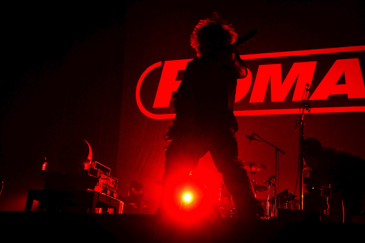 FOMARE『FOMARE 10周年記念無料LIVE “愛する人、場所”』の様子