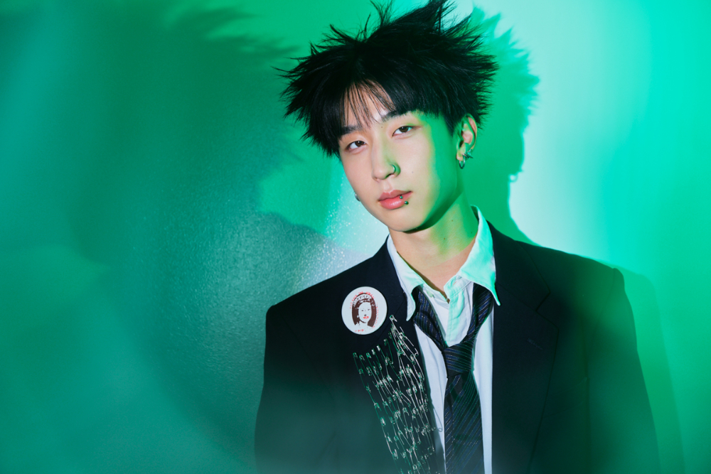 MON7A 撮り下ろし写真