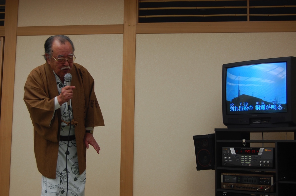 カラオケの“真の発明者”根岸重一　