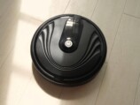 ダイソー『ロボット掃除機』