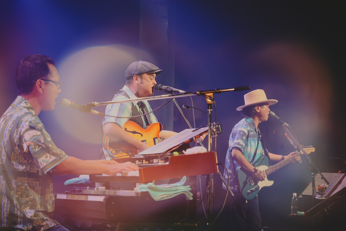 BEGIN、全国35公演ホールツアー開幕