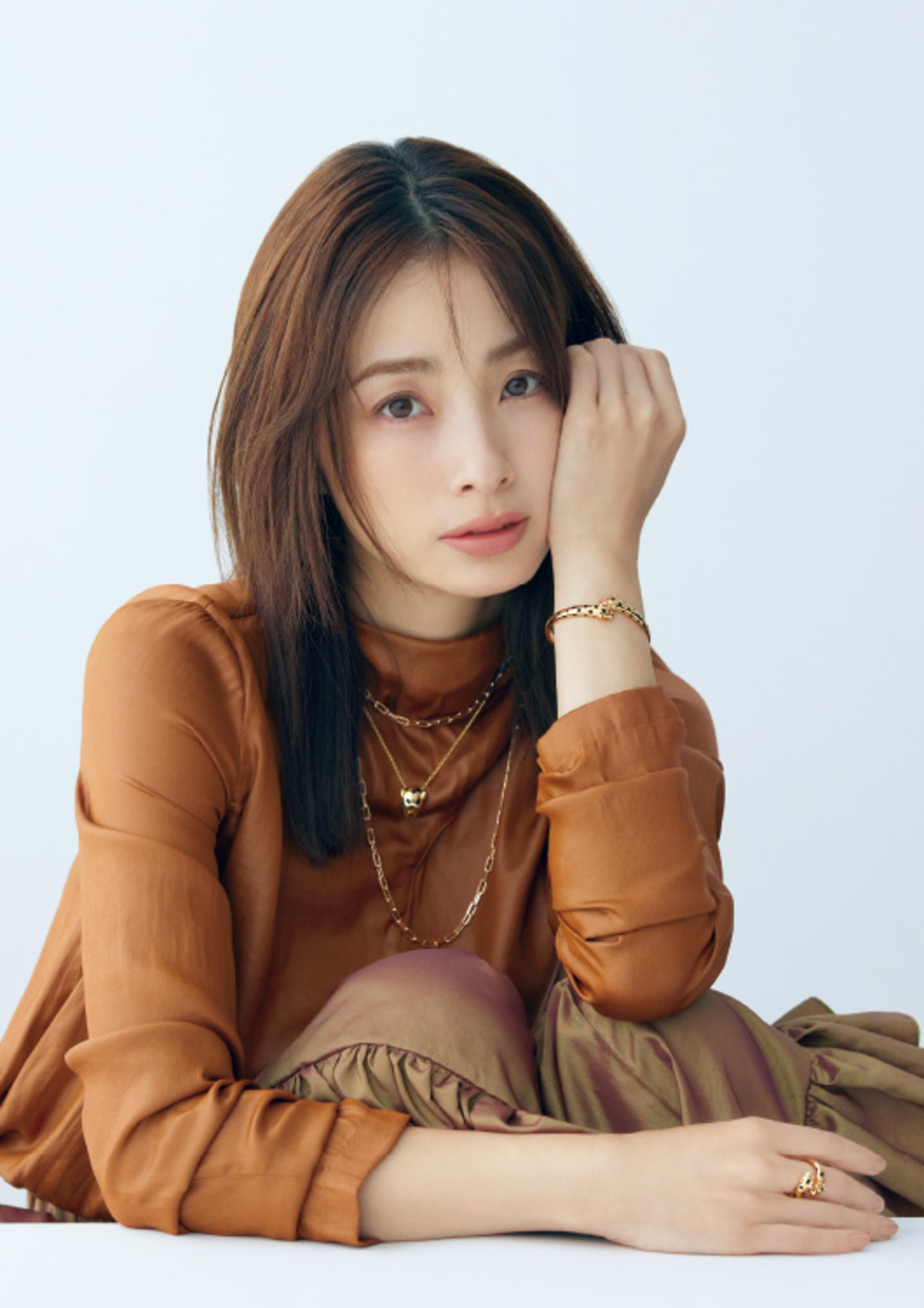 上戸彩、高梨臨＆槙野智章『andGIRL PLUS』の画像