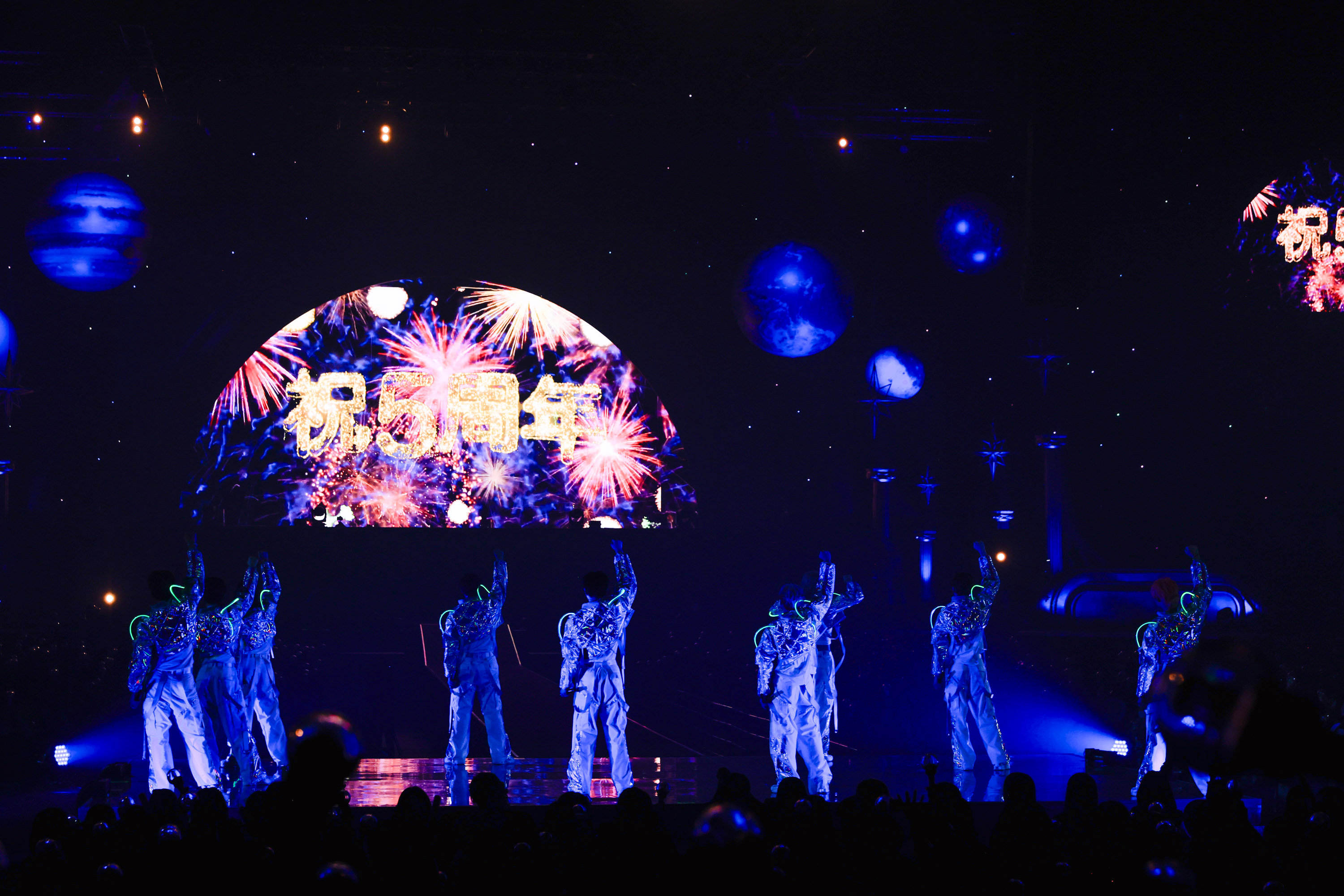 BUDDiiS（撮影＝Hanna TAKAHASHI、松本いづみ）