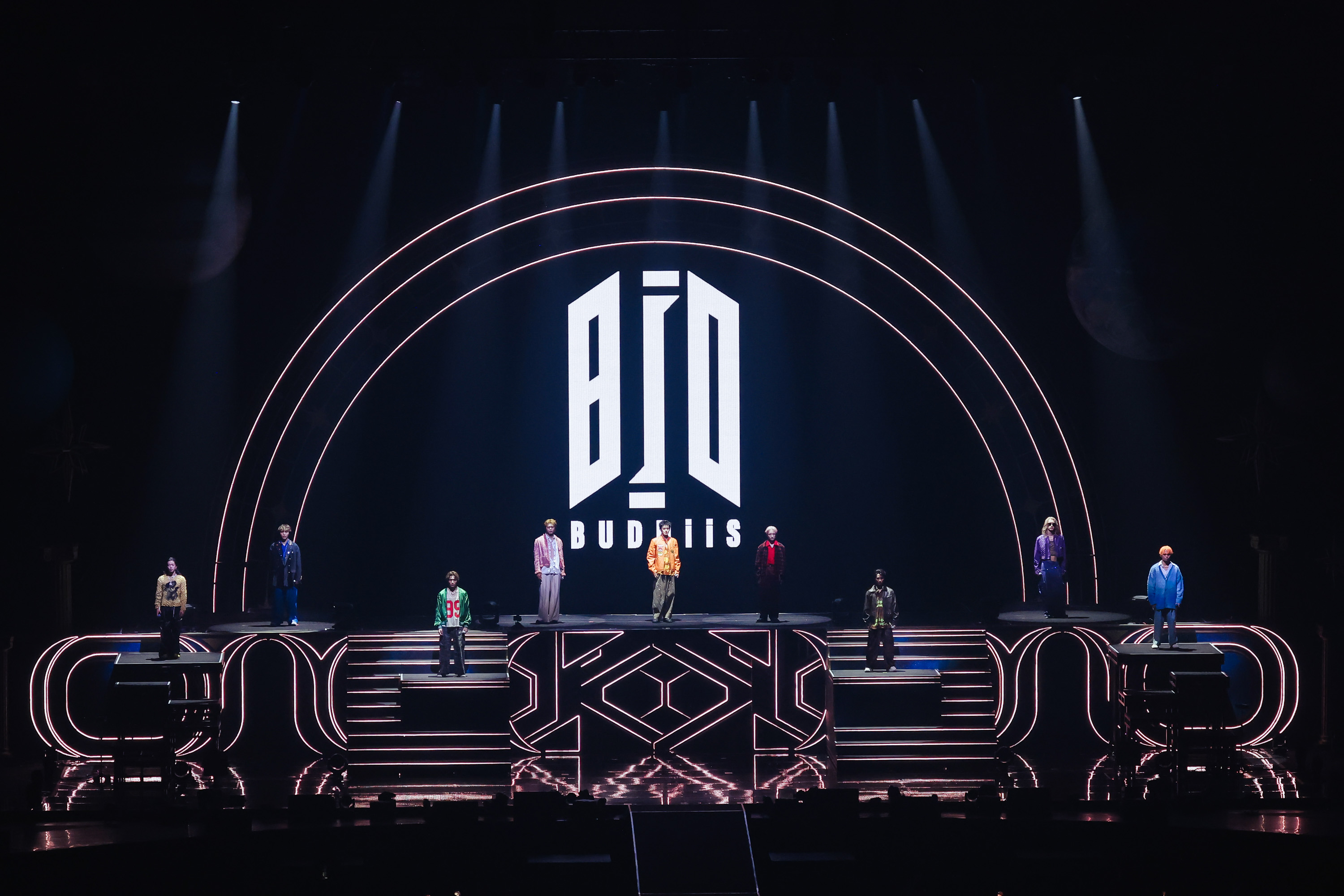 BUDDiiS（撮影＝Hanna TAKAHASHI、松本いづみ）